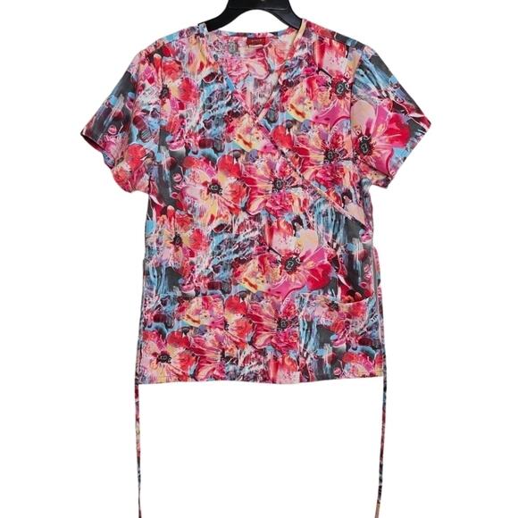 Denice Floral Scrub Top Cotton Blend Short Sleeve Two Front Pockets - Picture 1 of 6